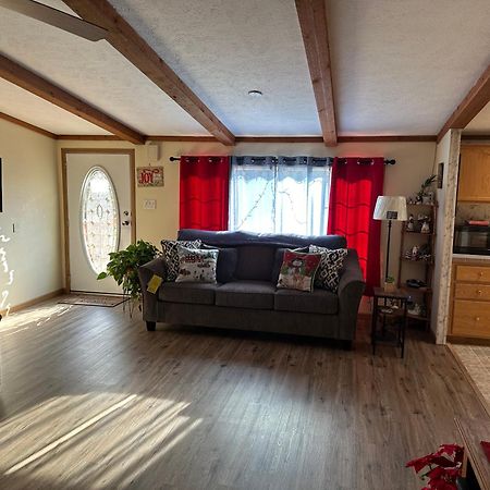 Spacious Cozy Getaway ! King Bed, Game Room, Out Door Patio Cairo Buitenkant foto